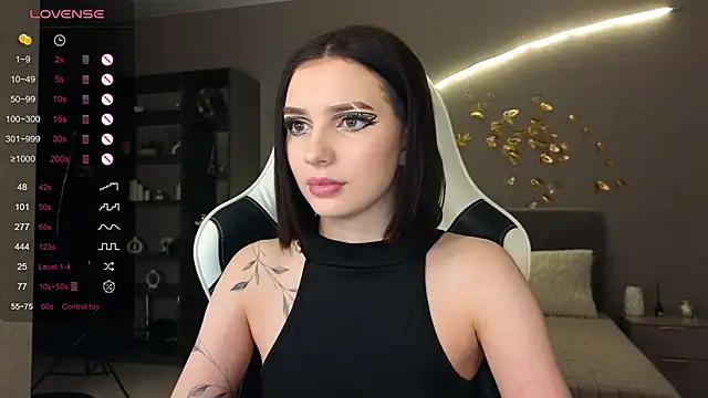 Snapshot of ammy_cummy chatting on November 10, 2025, 9:19 am ammy cummy online show from November 10, 2025, 9:19 am