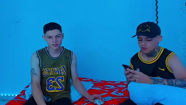 HOT boy2025 online show from January 18, 2025, 10:06 pm