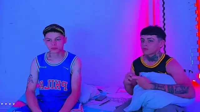 HOT boy2025 online show from January 24, 2025, 2:07 am