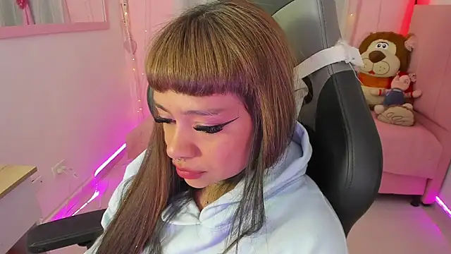 zoesullivan online show from September 25, 2025, 10:30 am