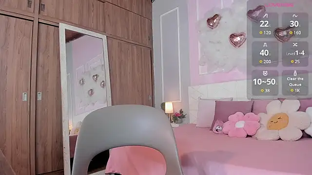 OraLarson online show from February 13, 2025, 3:14 pm