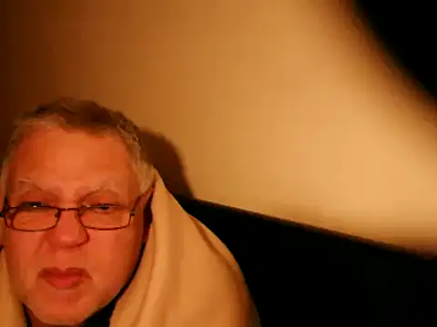 100Tauros online show from March 5, 2025, 1:31 am