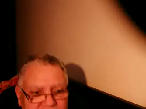 100Tauros online show from March 8, 2025, 6:26 pm