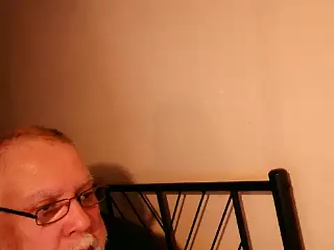 100Tauros online show from September 10, 2025, 5:51 am