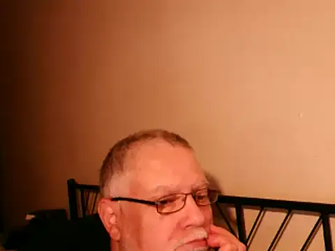 100Tauros online show from October 4, 2025, 9:18 am