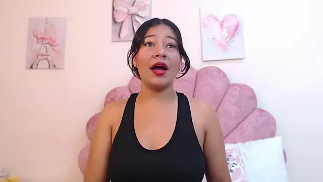 Snapshot of MilaaAdams chatting on July 12, 2026, 11:34 am MilaaAdams online show from July 12, 2026, 11:34 am
