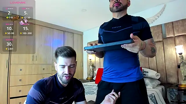 petterwilly1 online show from October 11, 2025, 3:10 pm