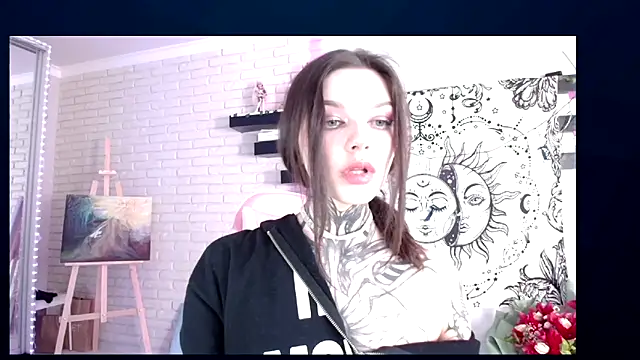 uwuxxxeva online show from March 2, 2025, 1:05 pm