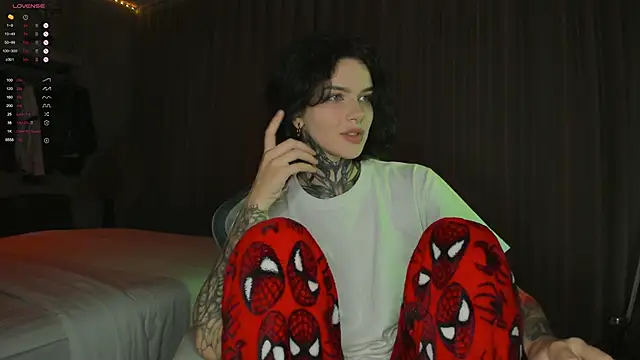 uwuxxxeva online show from March 9, 2026, 7:29 pm