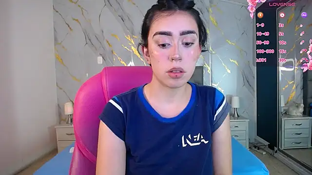 Julieta De Los Angeles online show from February 18, 2025, 6:59 am