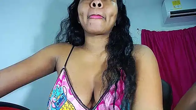 Sashabreck online show from October 31, 2025, 2:56 am