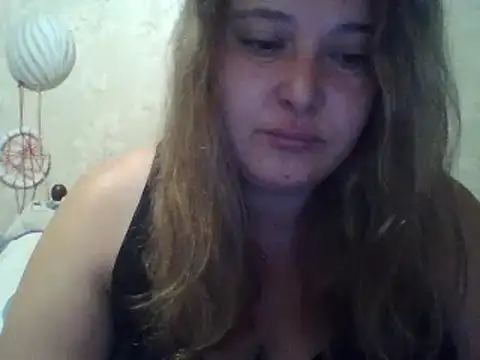 ParisMimi online show from October 10, 2025, 6:12 am