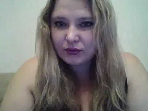 ParisMimi online show from December 5, 2025, 6:44 am