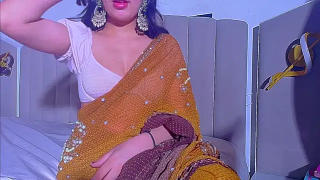 Aashika-Kaur online show from January 8, 2026, 4:37 am