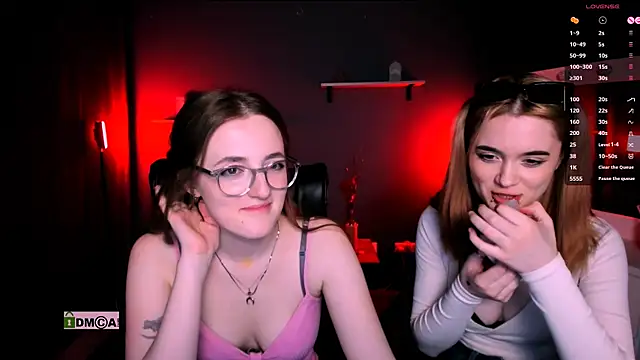 liana kisses online show from March 5, 2025, 2:36 am