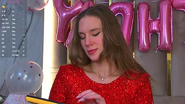 Snapshot of LeslieMines chatting on February 10, 2025, 12:08 pm LeslieMines online show from February 10, 2025, 12:08 pm