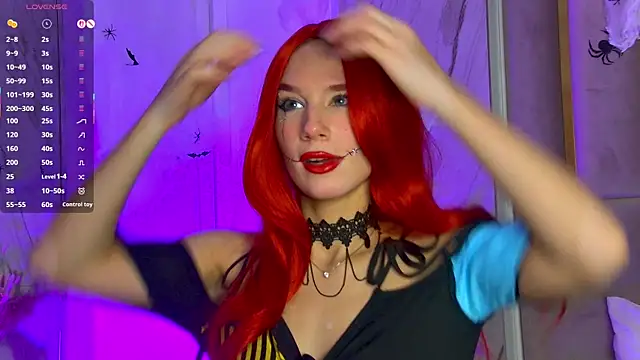 Snapshot of LeslieMines chatting on October 30, 2025, 5:53 am LeslieMines online show from October 30, 2025, 5:53 am