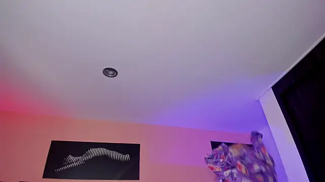 ChloeConnorr online show from March 19, 2025, 8:12 am