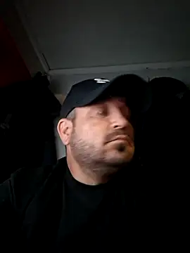 Futacisu online show from October 28, 2025, 3:54 am