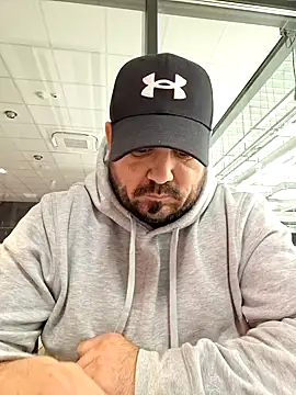 Futacisu online show from December 3, 2025, 10:30 pm