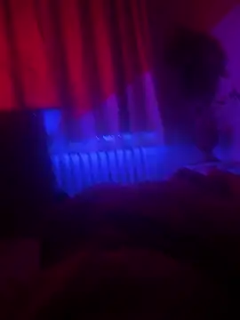 Ariel Ari online show from April 22, 2026, 9:27 pm