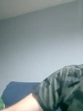 Snapshot of Olitahl chatting on October 7, 2025, 2:42 am Olitahl online show from October 7, 2025, 2:42 am