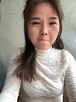 Efangfang online show from January 2, 2025, 5:03 am