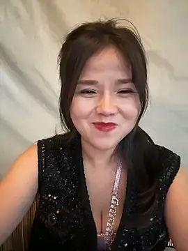 Efangfang online show from January 3, 2025, 12:52 pm