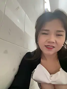 Efangfang online show from January 9, 2025, 6:17 am