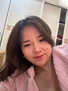 Efangfang online show from January 30, 2025, 4:55 pm