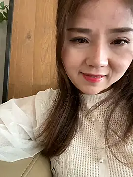 Efangfang online show from February 16, 2025, 3:15 am