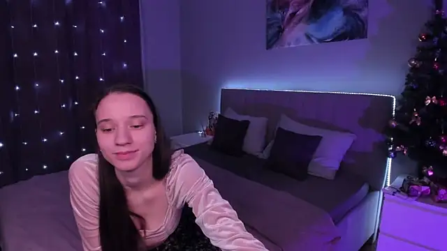 StaceySunny online show from December 7, 2024, 10:23 am