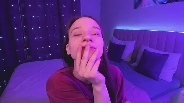 StaceySunny online show from February 12, 2025, 5:26 pm