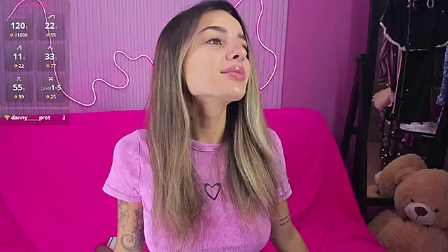 Snapshot of Jasmine_urPrincess chatting on December 13, 2024, 5:27 am Jasmine urPrincess online show from December 13, 2024, 5:27 am