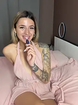 Snapshot of Jasmine_urPrincess chatting on October 5, 2025, 2:48 pm Jasmine urPrincess online show from October 5, 2025, 2:48 pm