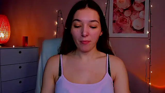 Snapshot of Meagn_Extasy chatting on February 10, 2025, 11:15 am Meagn Extasy online show from February 10, 2025, 11:15 am