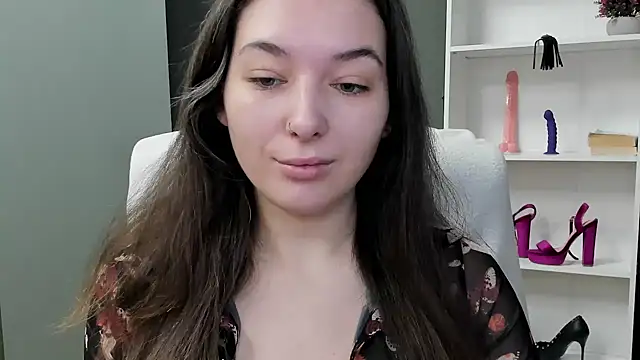 Snapshot of Meagn_Extasy chatting on January 7, 2026, 7:44 am Meagn Extasy online show from January 7, 2026, 7:44 am