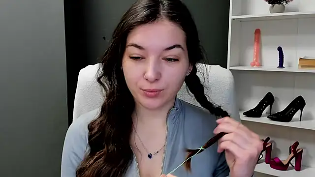 Snapshot of Meagn_Extasy chatting on February 16, 2026, 7:37 am Meagn Extasy online show from February 16, 2026, 7:37 am