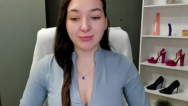 Snapshot of Meagn_Extasy chatting on February 20, 2026, 7:43 am Meagn Extasy online show from February 20, 2026, 7:43 am