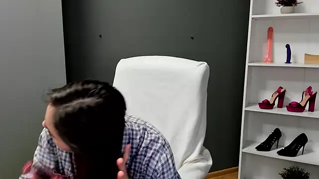 Snapshot of Meagn_Extasy chatting on February 26, 2026, 7:40 am Meagn Extasy online show from February 26, 2026, 7:40 am