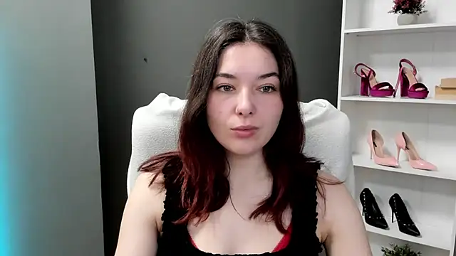 Snapshot of Meagn_Extasy chatting on April 28, 2026, 6:40 am Meagn Extasy online show from April 28, 2026, 6:40 am