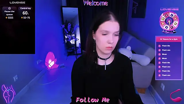 Snapshot of Lia_xxGirl chatting on December 15, 2024, 6:29 am Lia xxGirl online show from December 15, 2024, 6:29 am