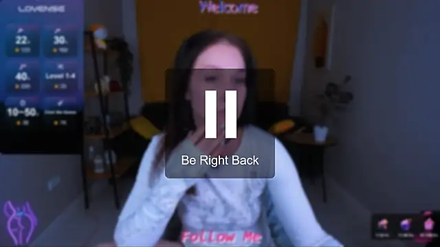 Snapshot of Lia_xxGirl chatting on February 16, 2025, 2:31 am Lia xxGirl online show from February 16, 2025, 2:31 am