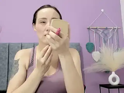 IberianMoonMK online show from January 14, 2025, 6:17 pm