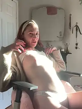 Littlelolo60 online show from February 6, 2025, 3:20 pm