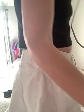 Littlelolo60 online show from February 22, 2025, 1:57 pm