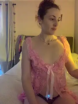 Littlelolo60 online show from February 26, 2025, 5:28 pm