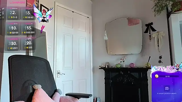 Littlelolo60 online show from February 14, 2026, 10:01 am