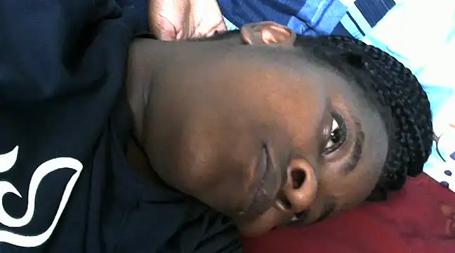 Snapshot of blue_ivy2211 chatting on January 21, 2025, 3:32 pm blue ivy2211 online show from January 21, 2025, 3:32 pm