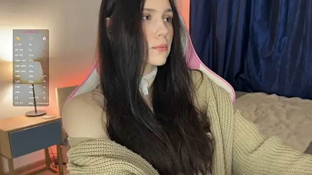 jennetdoll online show from February 26, 2025, 4:24 pm